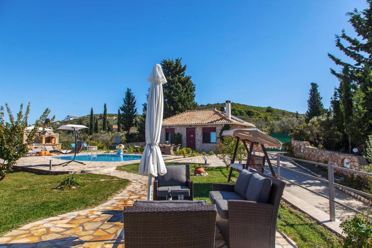 Key Villas Tsoukaládhes Buitenkant foto