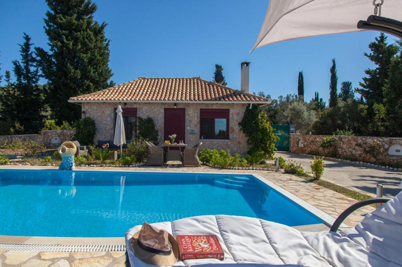 Key Villas Tsoukaládhes Buitenkant foto