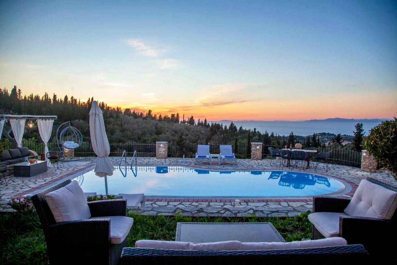 Key Villas Tsoukaládhes Buitenkant foto