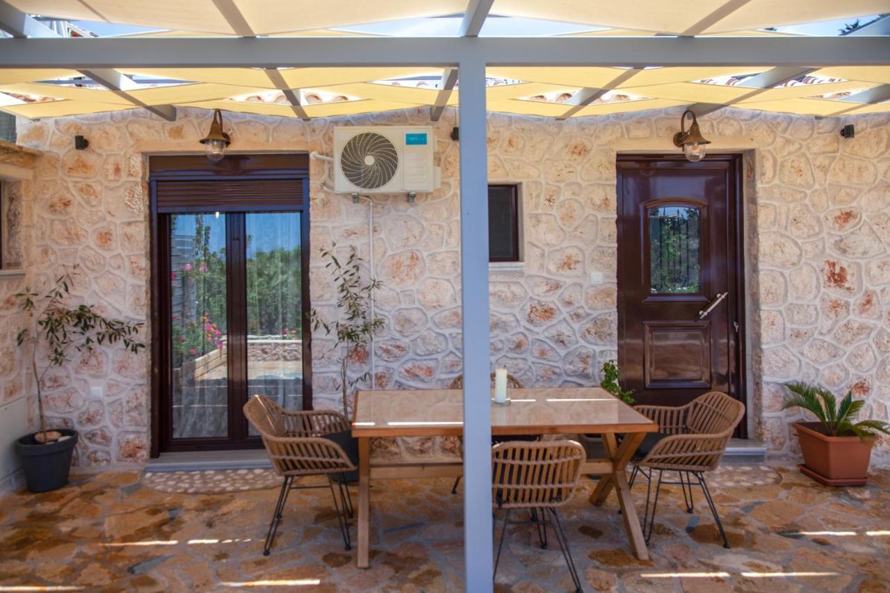 Key Villas Tsoukaládhes Buitenkant foto